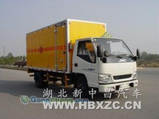 江鈴凱運(yùn)2.7噸爆破器材運(yùn)輸車與3噸民爆車 專業(yè)運(yùn)輸解決方案詳解